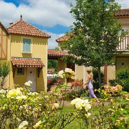 Maison Conviviale A Monflanquin, Jardin, Proche 度假居 *